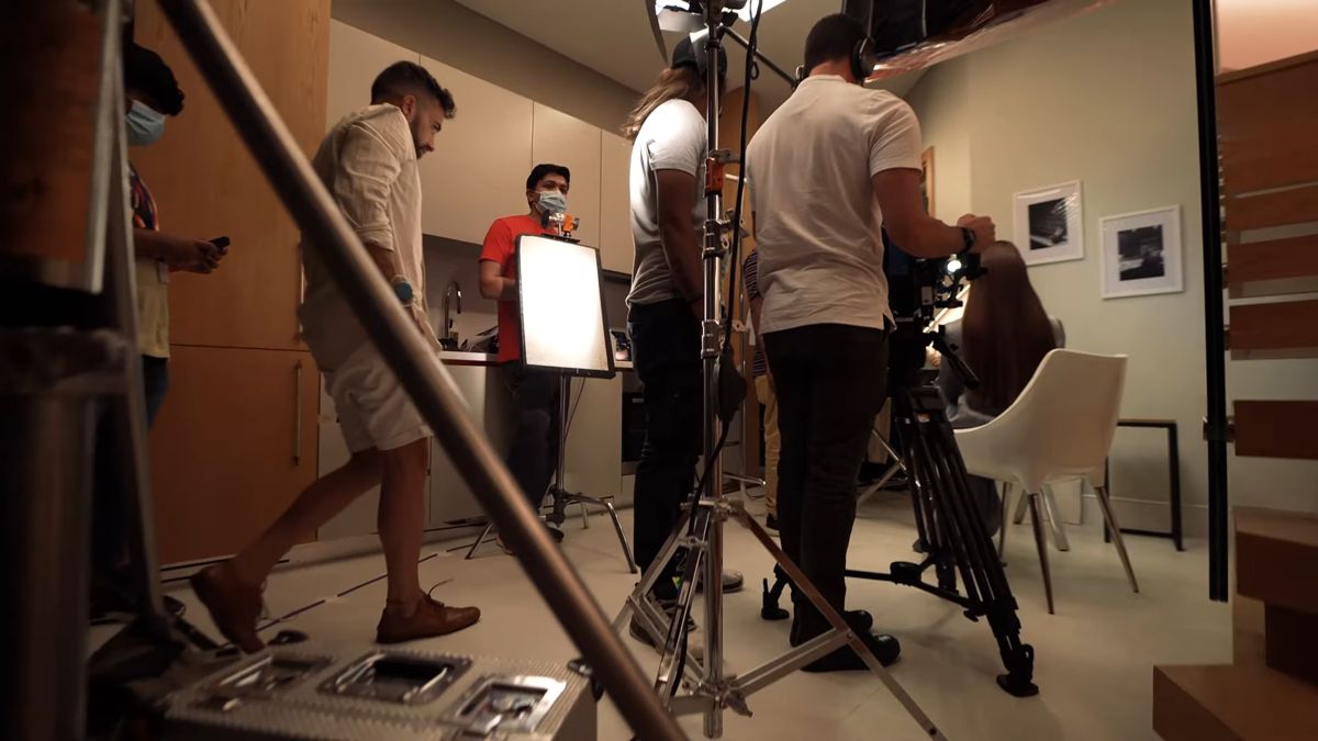 Crew and lights on set for the Vogue Arabia shoot with Balqees Fathi in Dubai, 2021