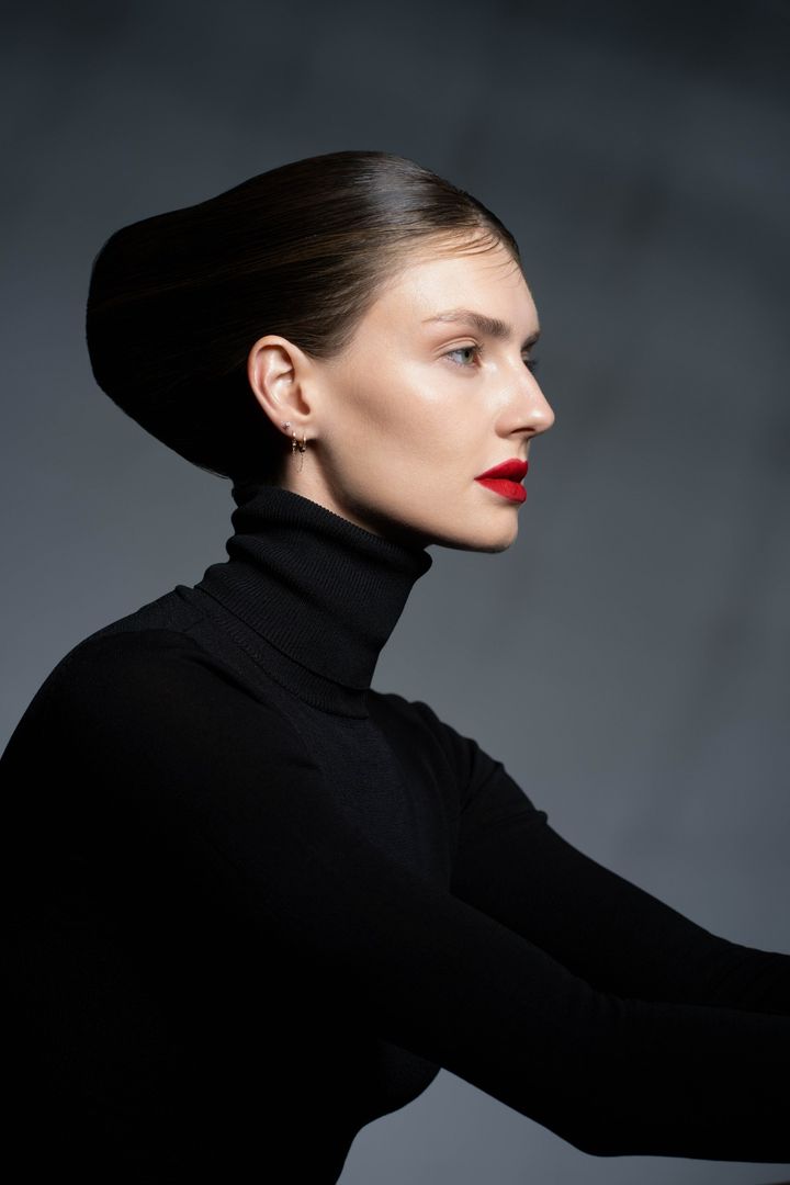 How to Hire a Beauty Photographer or Videographer in Dubai: Questions, Brief and Red Flags